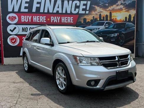 Used 2013 Dodge Journey SXT w/ Flexible Seating Group FWD image 1