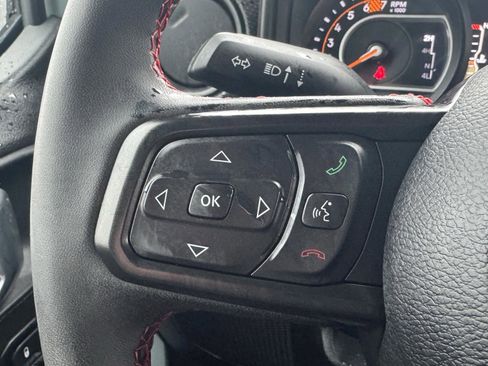 Used 2024 Jeep Wrangler Rubicon w/ Technology Group image 14