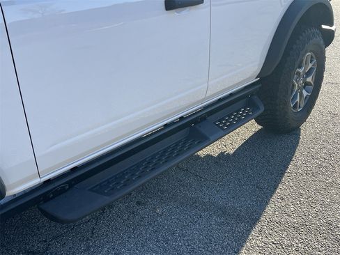 New 2025 Ford Bronco Badlands image 27