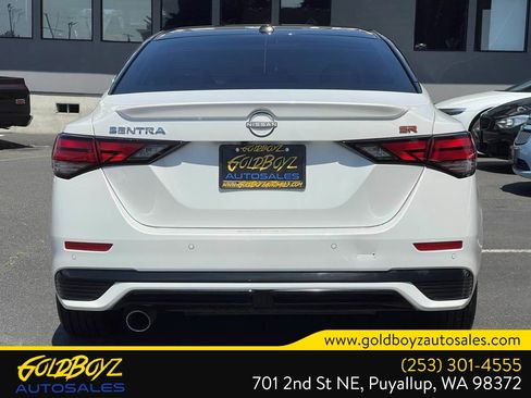 Used 2024 Nissan Sentra SR w/ SR Premium Package FWD image 5