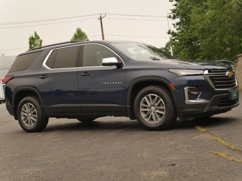 Certified 2023 Chevrolet Traverse LT AWD/4WD image 11