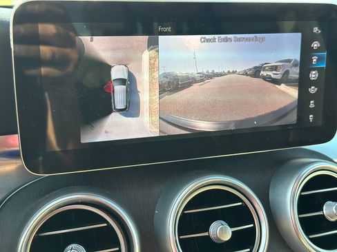 Used 2021 Mercedes-Benz GLC 300 4MATIC w/ Driver Assistance Package image 30
