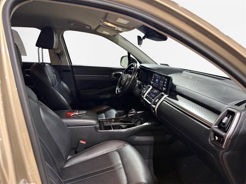 Certified 2021 Kia Sorento S image 22