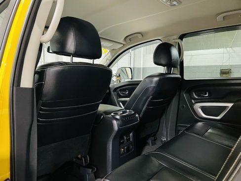 Used 2018 Nissan Titan PRO-4X w/ Pro-4x Convenience Package image 23