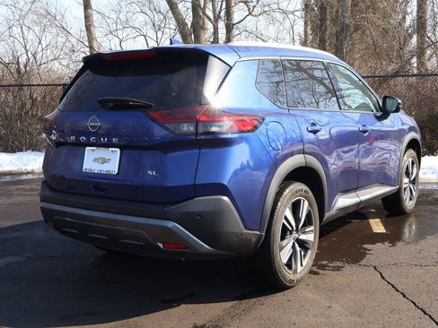 Used 2023 Nissan Rogue SL FWD image 8