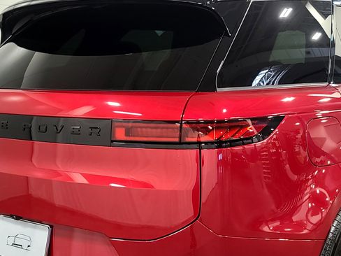 New 2026 Land Rover Range Rover Sport Dynamic SE image 18