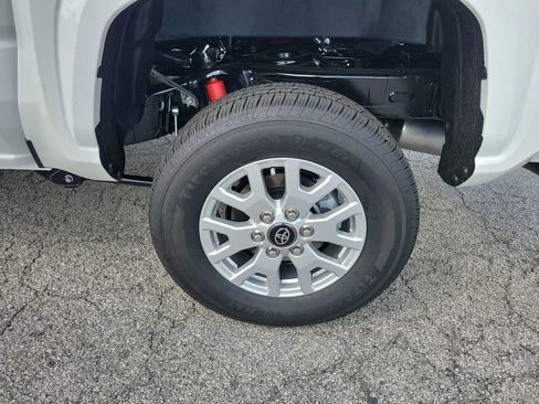 New 2026 Toyota Tacoma SR5 AWD/4WD image 30