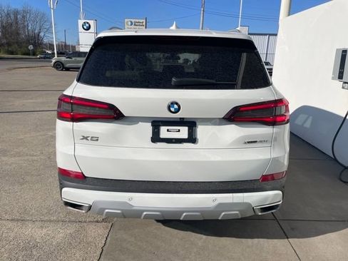 Used 2023 BMW X5 xDrive40i w/ Premium Package image 4
