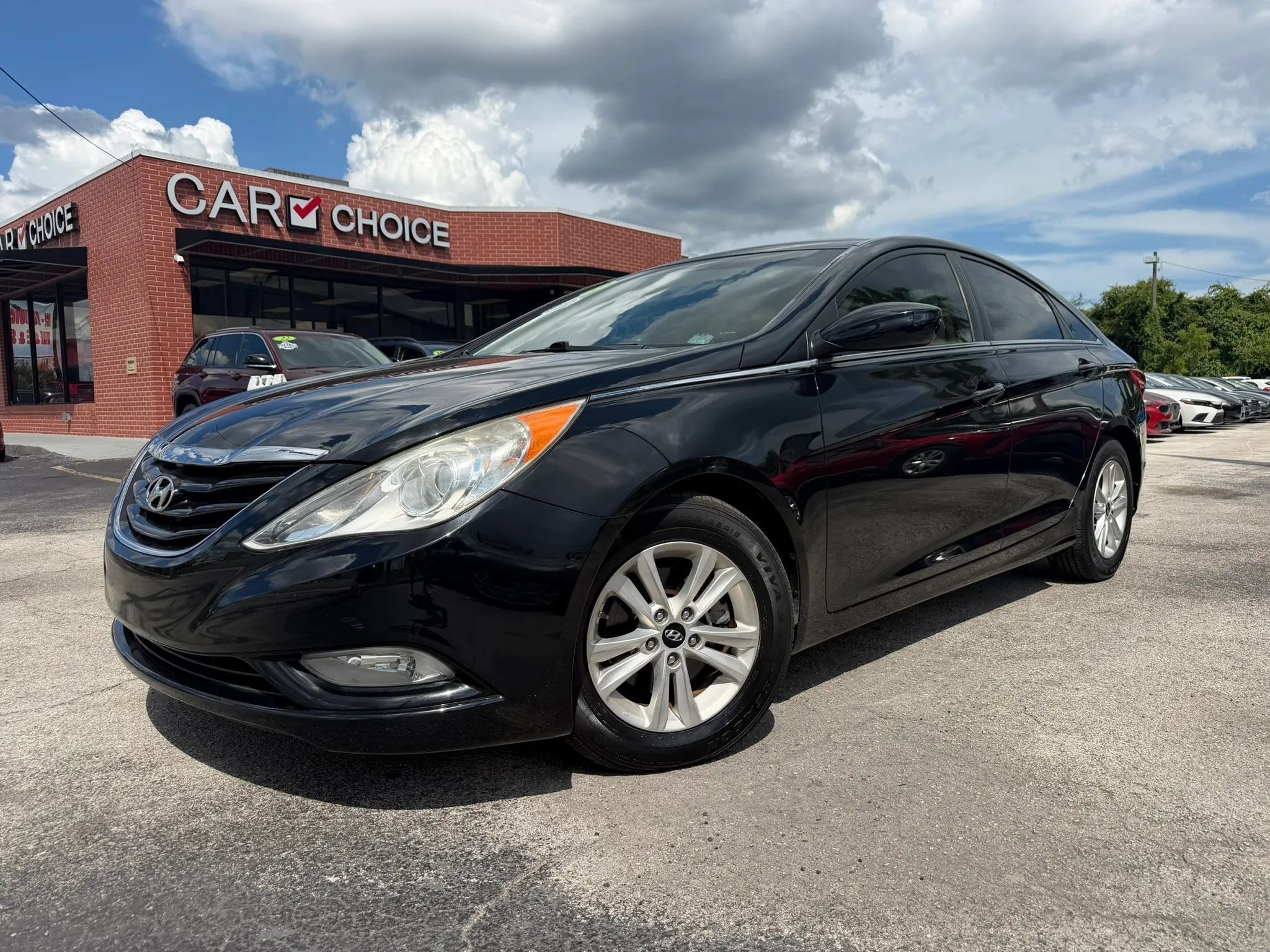 Used 2013 Hyundai Sonata GLS w/ Popular Equipment Pkg FWD image 1