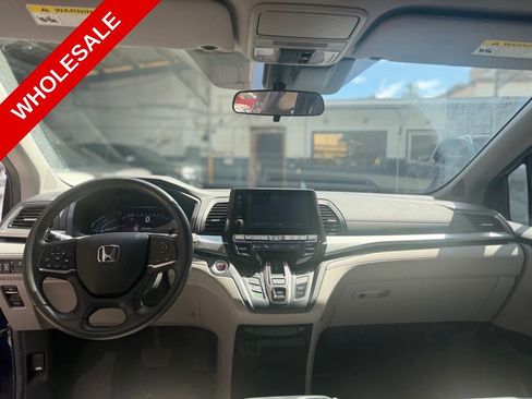Used 2019 Honda Odyssey EX image 11