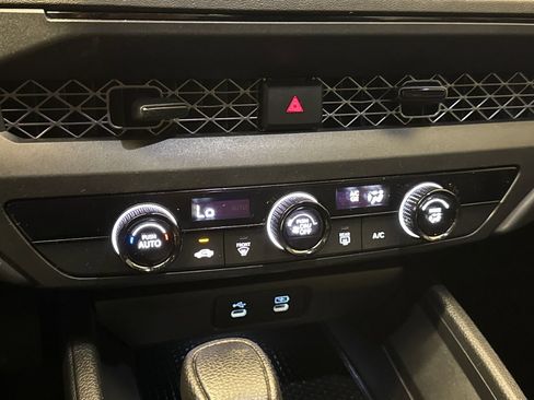 Certified 2023 Honda Accord LX image 22