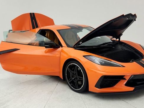 Used 2022 Chevrolet Corvette Stingray Preferred Conv w/ Z51 Performance Package RWD image 10