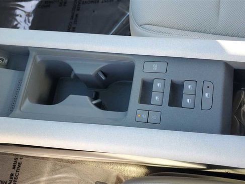 New 2025 Hyundai Ioniq 6 SEL image 20