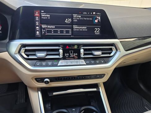 Used 2022 BMW 330i xDrive Sedan w/ Driving Assistance Package AWD/4WD image 41