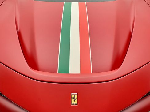 Certified 2022 Ferrari SF90 Spider AWD/4WD image 33