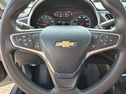 Used 2024 Chevrolet Malibu LT FWD image 18