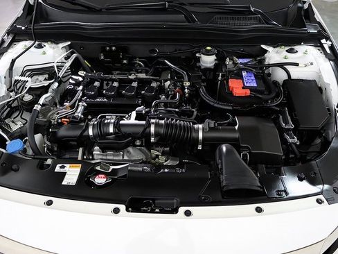 Used 2022 Honda Accord Sport image 35