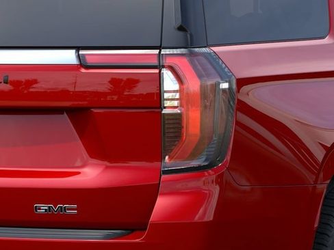 New 2026 GMC Yukon XL Denali w/ Denali Reserve Package AWD/4WD image 11