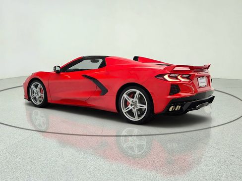Used 2022 Chevrolet Corvette Stingray Preferred Conv w/ Z51 Performance Package RWD image 7
