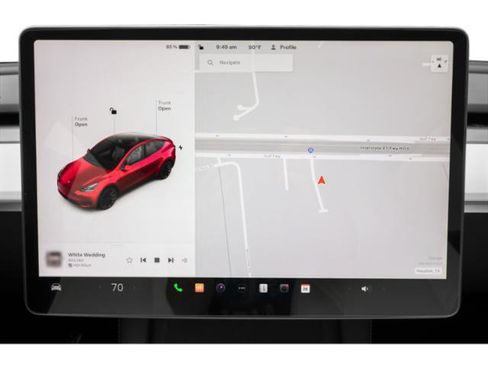 Used 2025 Tesla Model Y Long Range AWD/4WD image 16