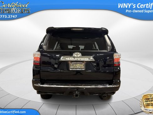Used 2023 Toyota 4Runner Limited image 7