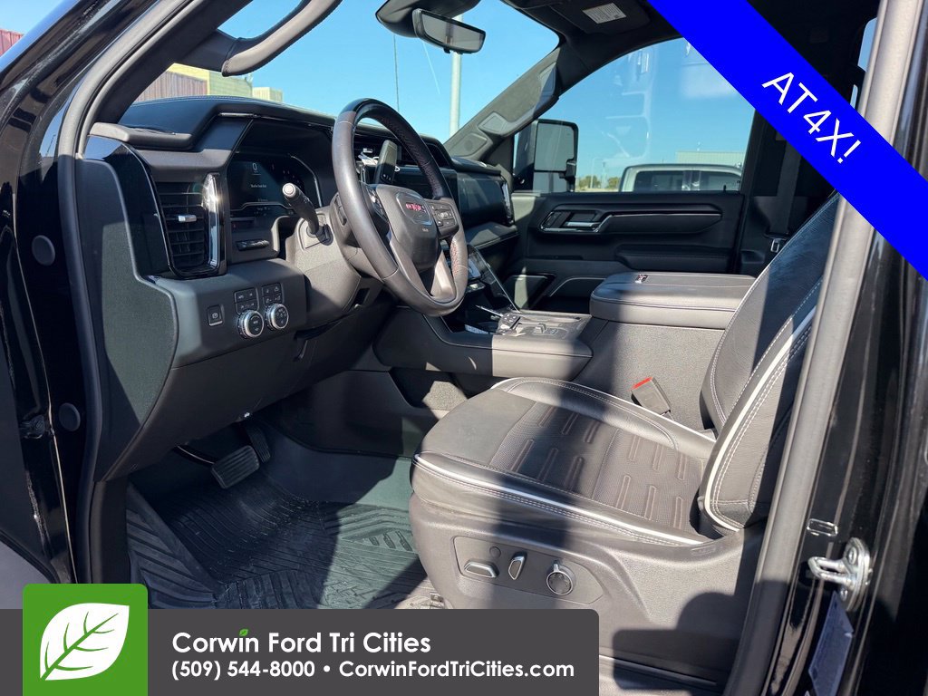 Used 2024 GMC Sierra 2500 AT4X w/ AT4X AEV Edition AWD/4WD image 2