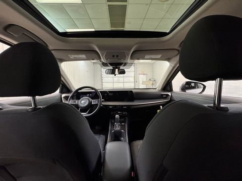 New 2026 Nissan Kicks SV w/ SV Premium Package AWD/4WD image 17