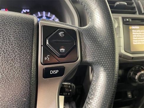 Used 2015 Toyota 4Runner SR5 image 12