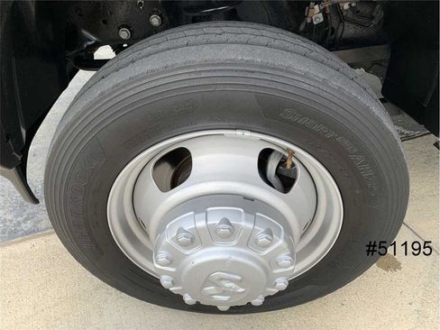 Used 2021 RAM 5500 Tradesman image 18