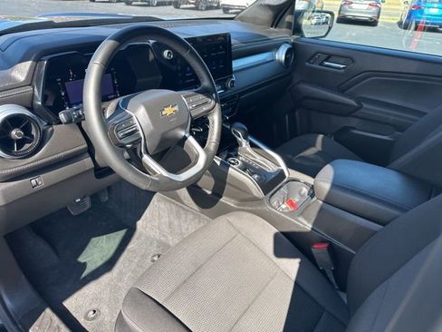 Used 2023 Chevrolet Colorado LT w/ LT Convenience Package II image 13