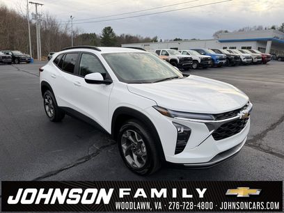 New 2026 Chevrolet Trax LT w/ Driver Confidence Package