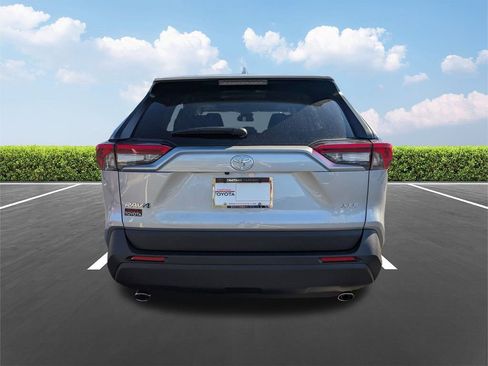 New 2025 Toyota RAV4 XLE w/ Convenience Package image 5