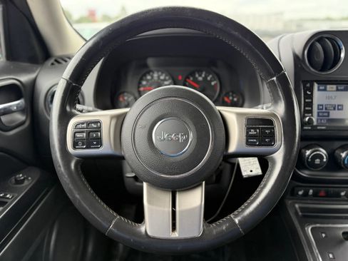 Used 2012 Jeep Patriot Latitude FWD image 24
