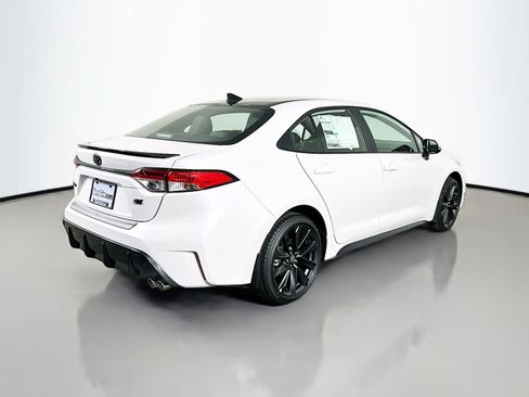 New 2026 Toyota Corolla SE FWD image 7