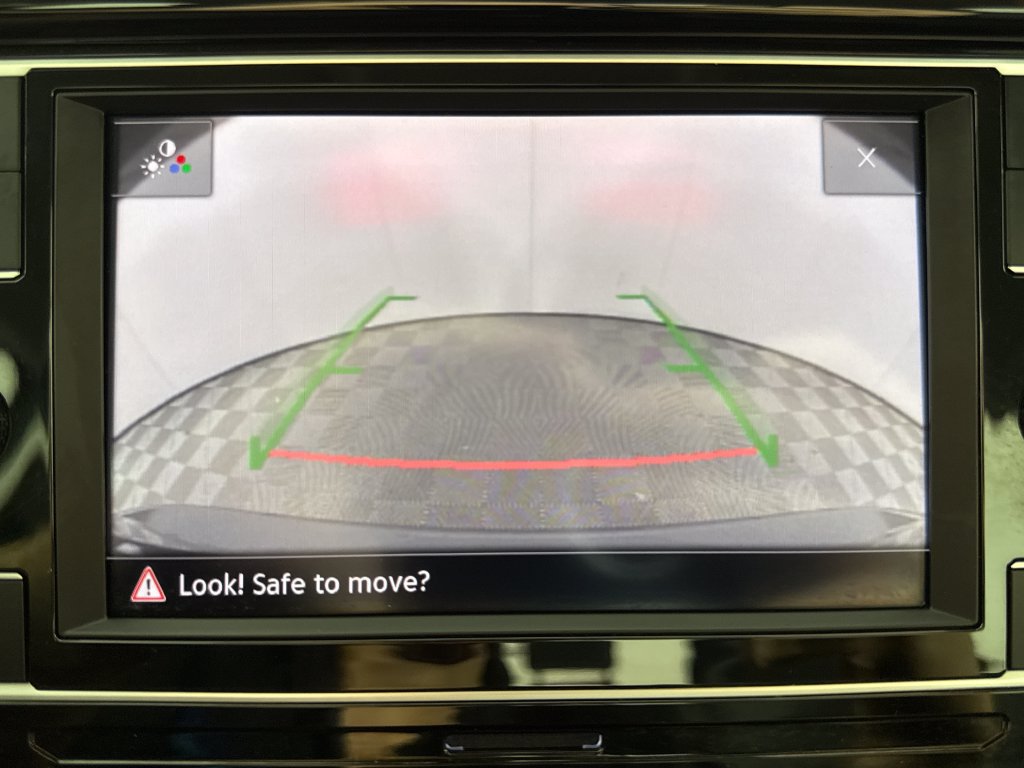 Used 2024 Volkswagen Taos S FWD image 17