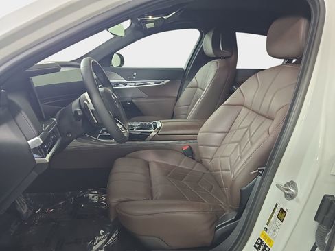 Certified 2023 BMW 760i xDrive 760i xDrive image 15