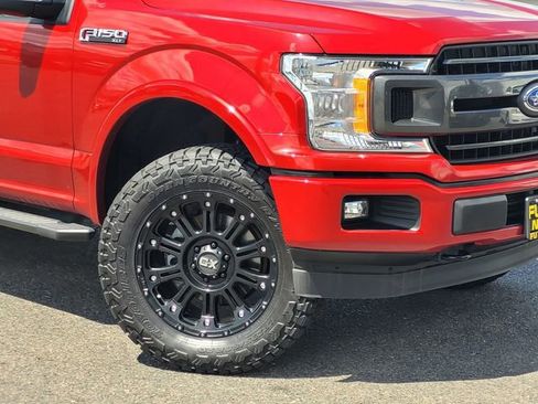 Used 2020 Ford F150 XLT w/ Equipment Group 302A Luxury AWD/4WD image 9