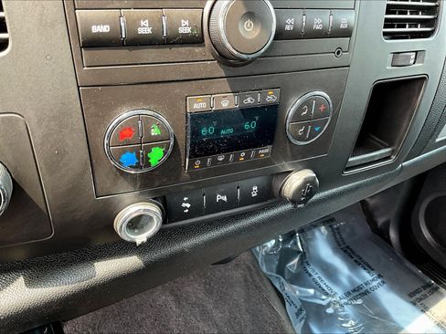 Used 2013 GMC Sierra 1500 SLE w/ Power Tech Package AWD/4WD image 16