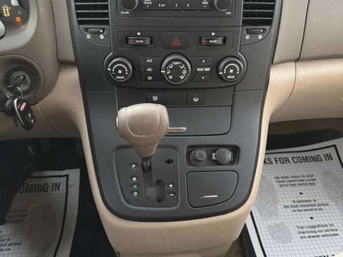 Used 2007 Kia Sedona LX image 14