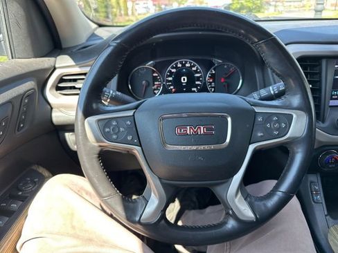 Used 2019 GMC Acadia Denali w/ Technology Package image 41