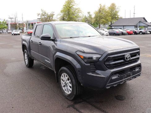 Used 2024 Toyota Tacoma SR5 RWD image 3