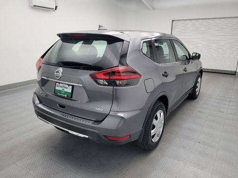 Used 2019 Nissan Rogue S AWD/4WD image 9