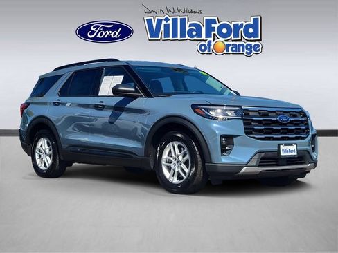 Used 2026 Ford Explorer Active w/ Active Comfort Package RWD image 1