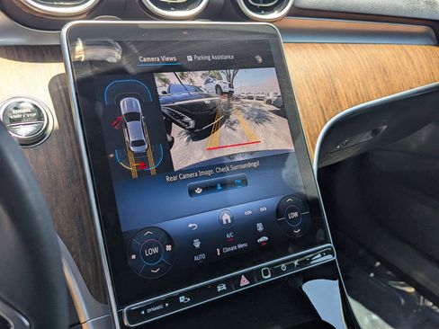 Used 2025 Mercedes-Benz C 300 Sedan image 25