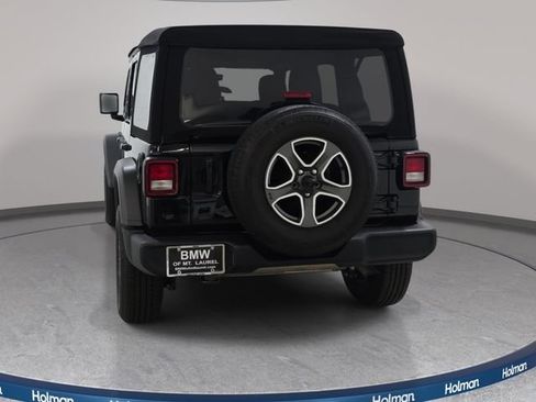 Used 2022 Jeep Wrangler Unlimited Sport AWD/4WD image 7