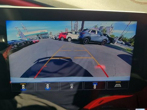 Used 2022 Chevrolet Corvette Stingray Preferred Cpe w/ Z51 Performance Package RWD image 10