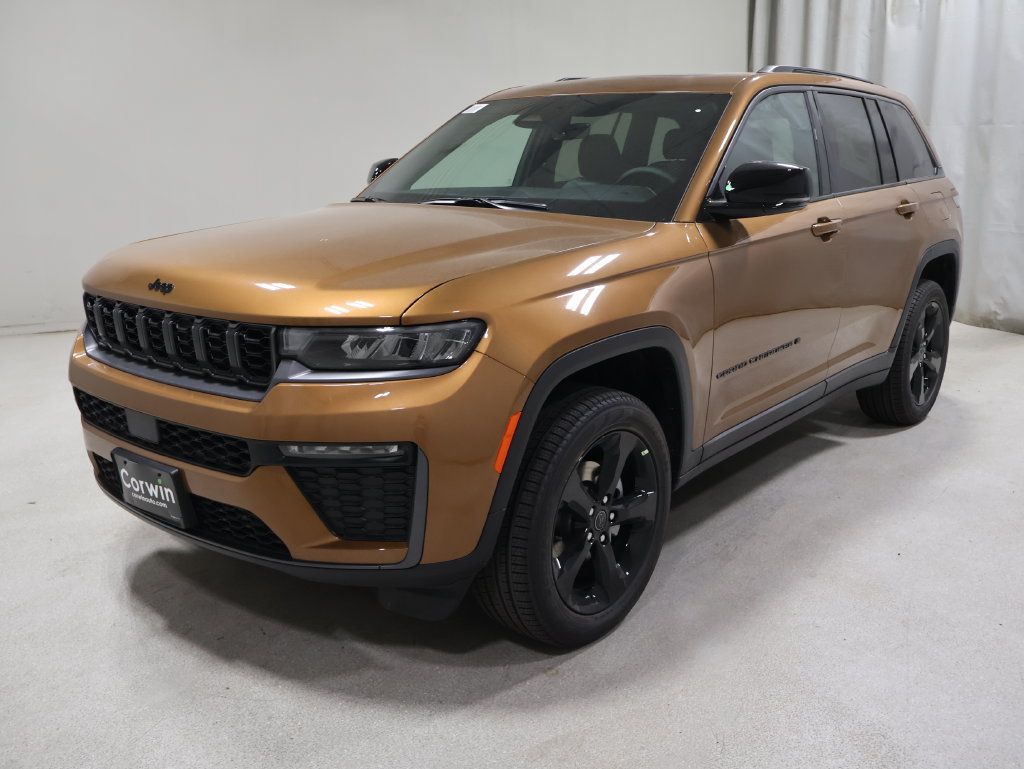 New 2027 Jeep Grand Cherokee Limited w/ Limited Altitude Package AWD/4WD image 3