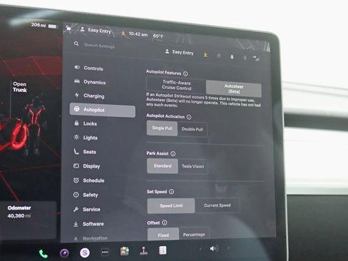Used 2022 Tesla Model Y Performance image 24