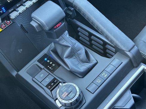 New 2026 Toyota 4Runner TRD Off-Road Premium image 25