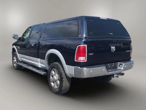 Used 2016 RAM 2500 Laramie w/ Convenience Group AWD/4WD image 3